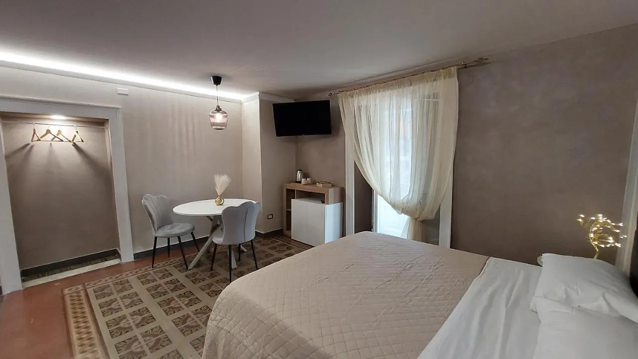 I 3 Principi, Garibaldi Suites カターニア 0*,